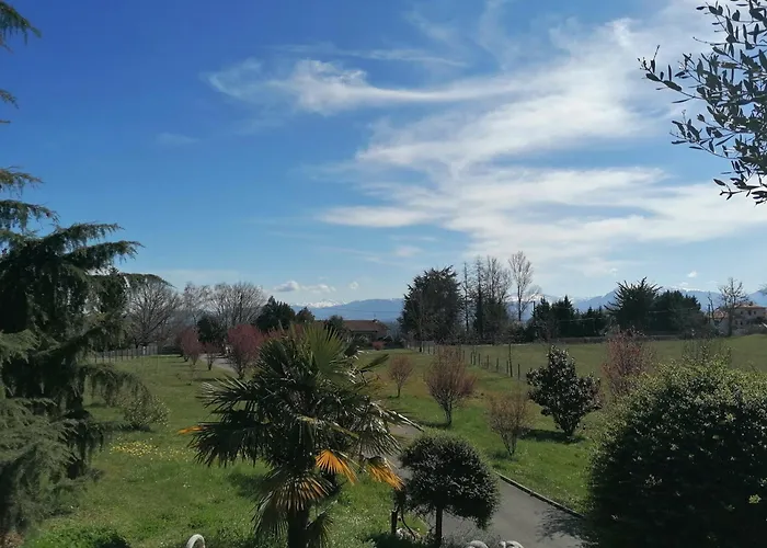 Du à La Terre Alojamento de Acomodação e Pequeno-almoço Saint-Gaudens (Haute-Garonne)